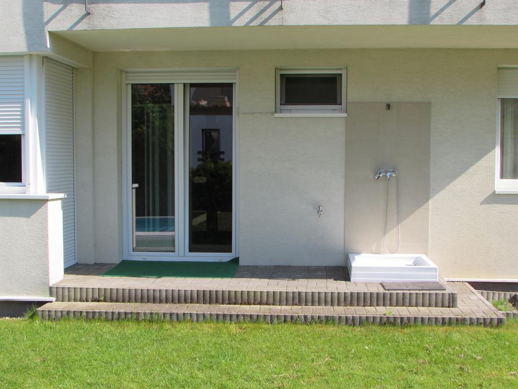 Myflat Siofok Beach Apartment Bagian luar foto